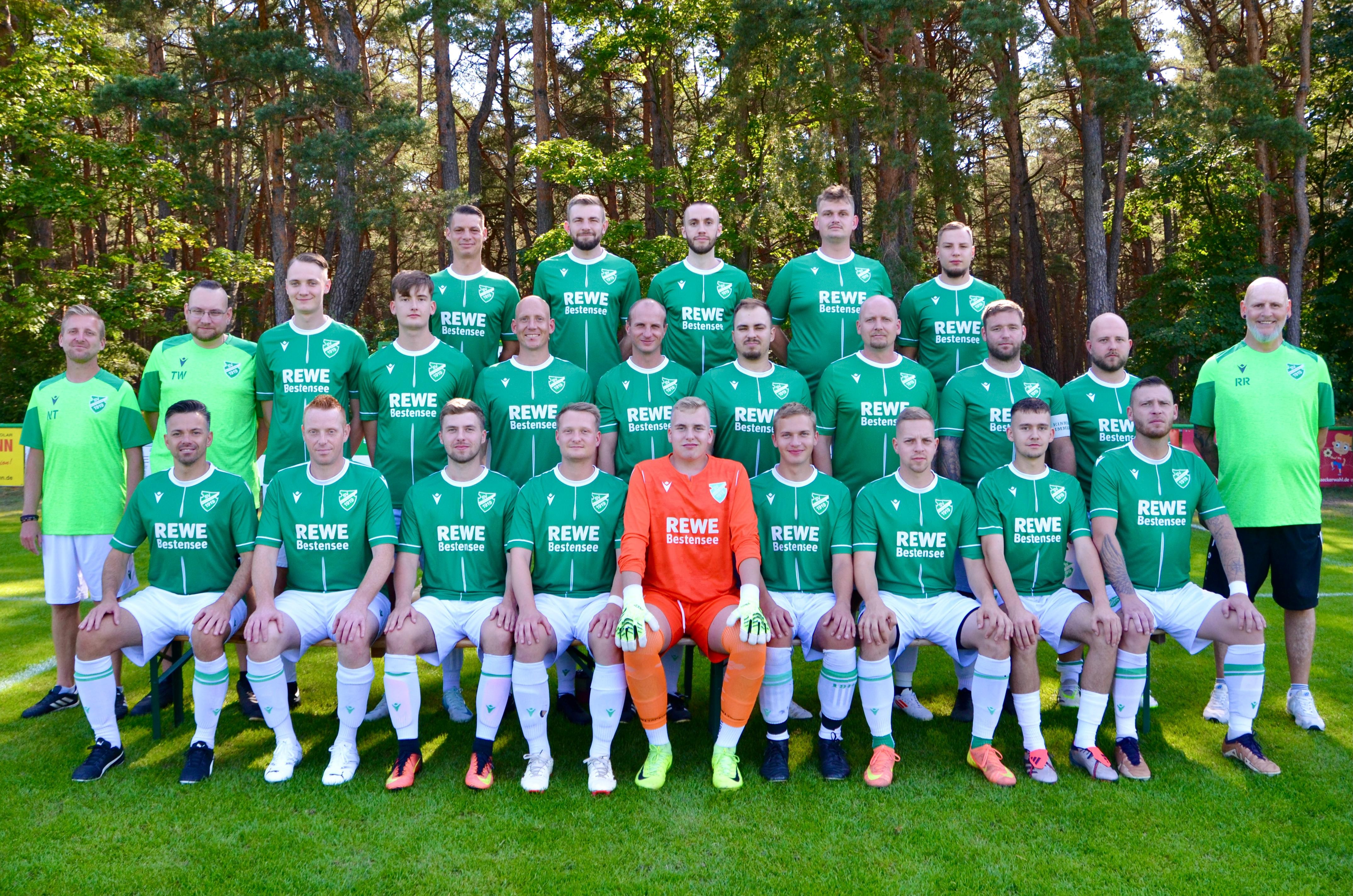 1.Reihe v.v.l
Michael Rubauer,